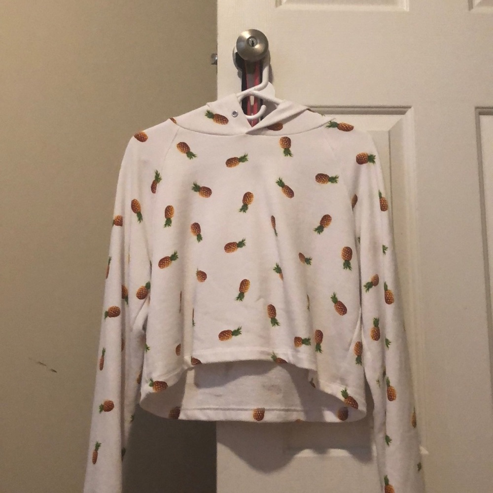 Forever 21 Pineapple Cropped Sweatshirt